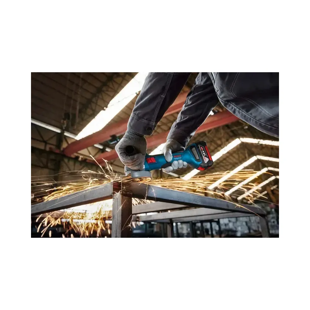 Bosch Angle Grinders PTW06019N9004 Thumbnail 4