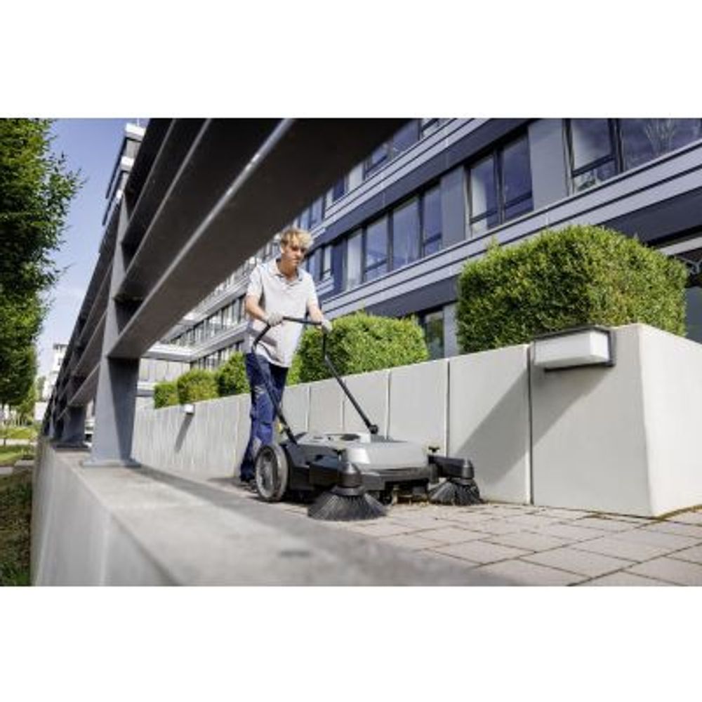 Karcher Floor Sweepers 1.517-131.0 Thumbnail 1
