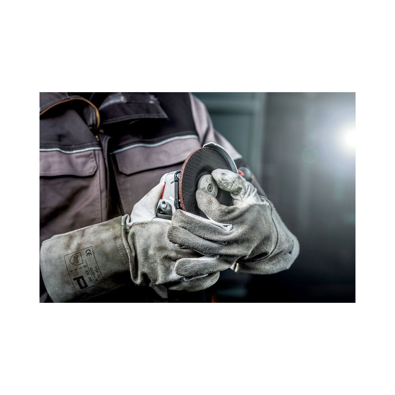 Metabo Angle Grinders 601097000 Thumbnail 1