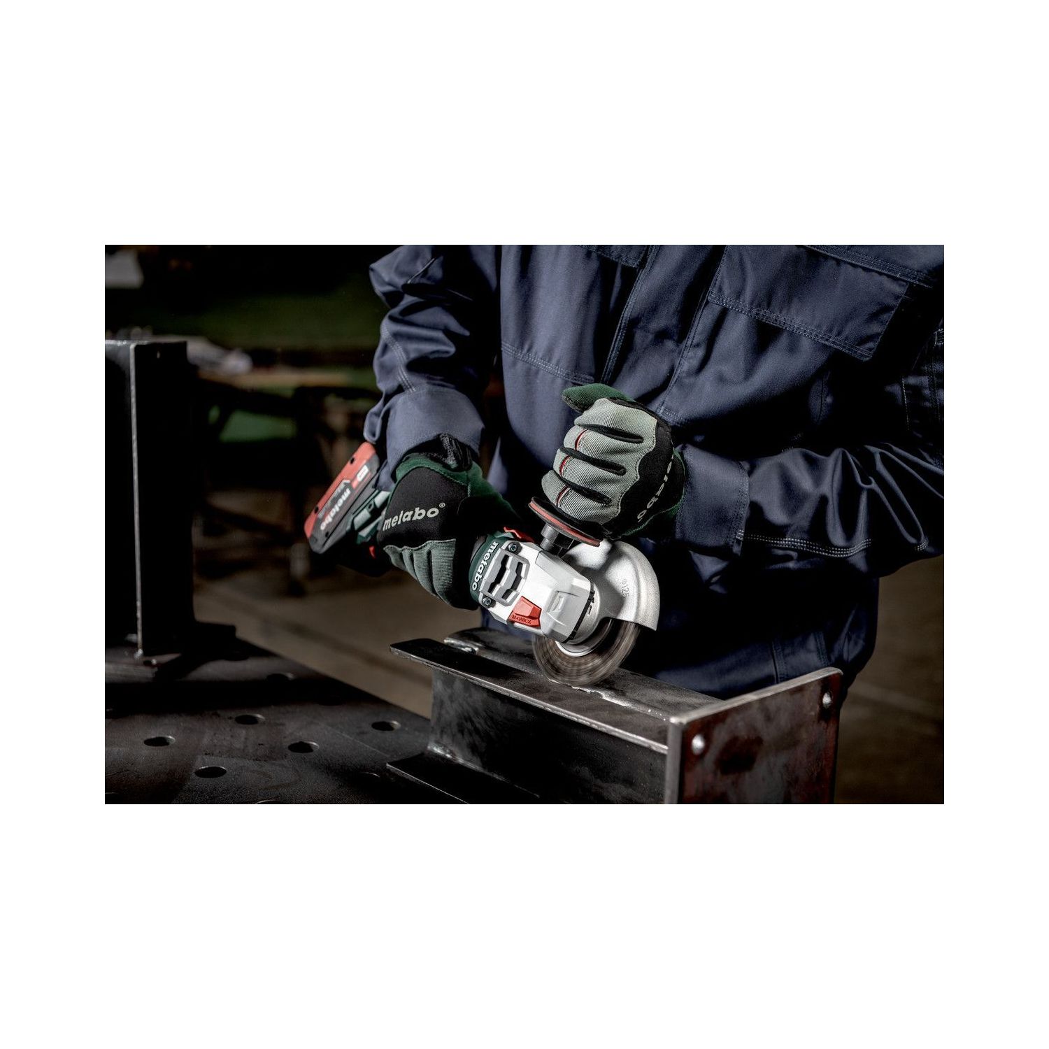 Metabo Angle Grinders 613057660 Thumbnail 2