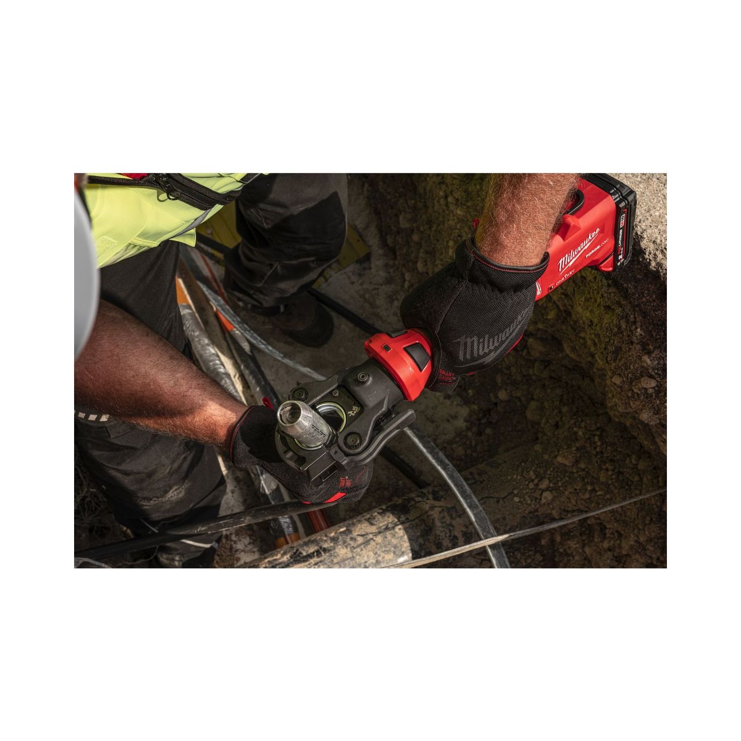 Milwaukee Cordless Hydraulic Crimpers M18ONEHCCT60-0C Thumbnail 10