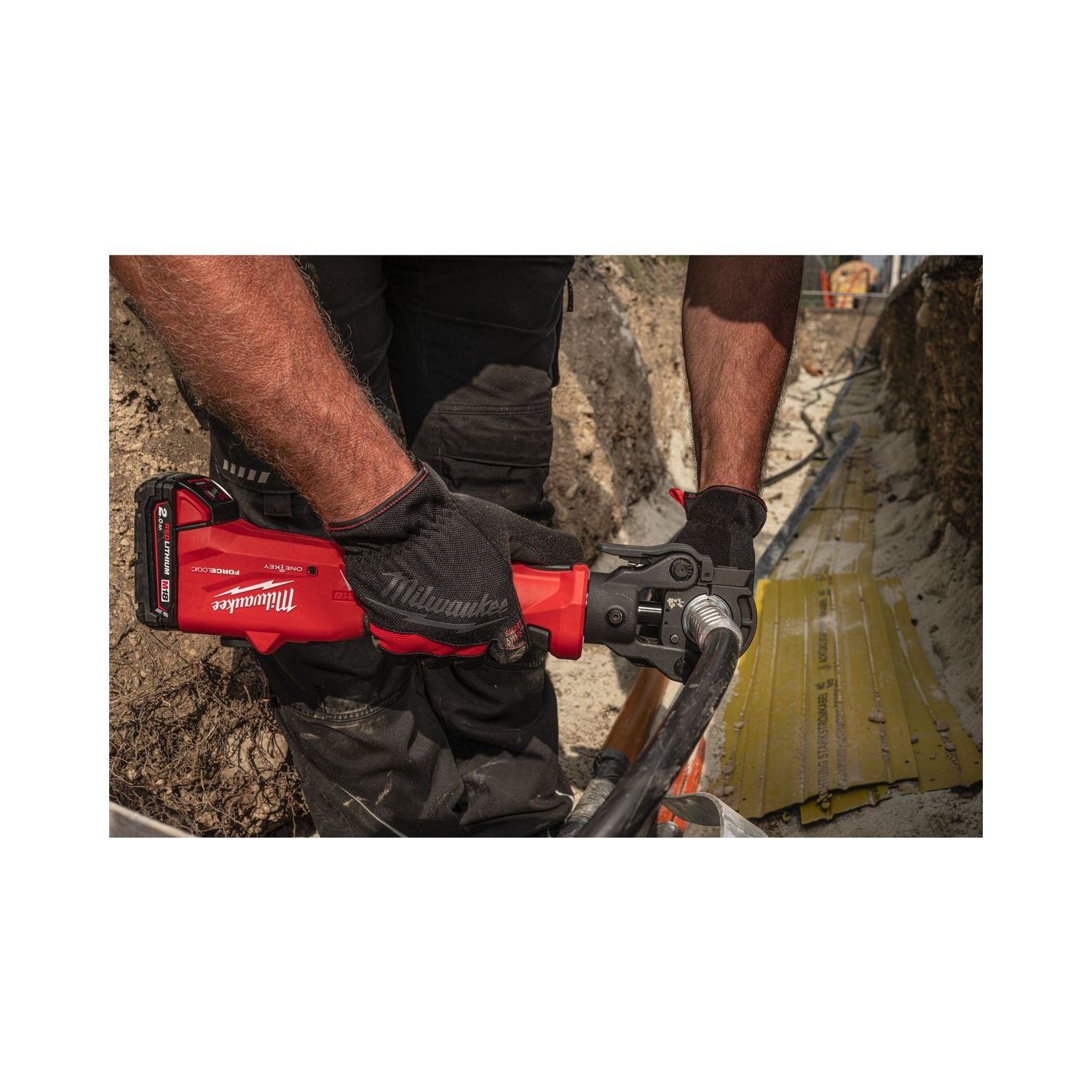Milwaukee Cordless Hydraulic Crimpers M18ONEHCCT60-0C Thumbnail 14