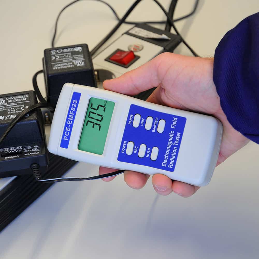 PCE Instruments Emf Meters EMF 823 Thumbnail 1