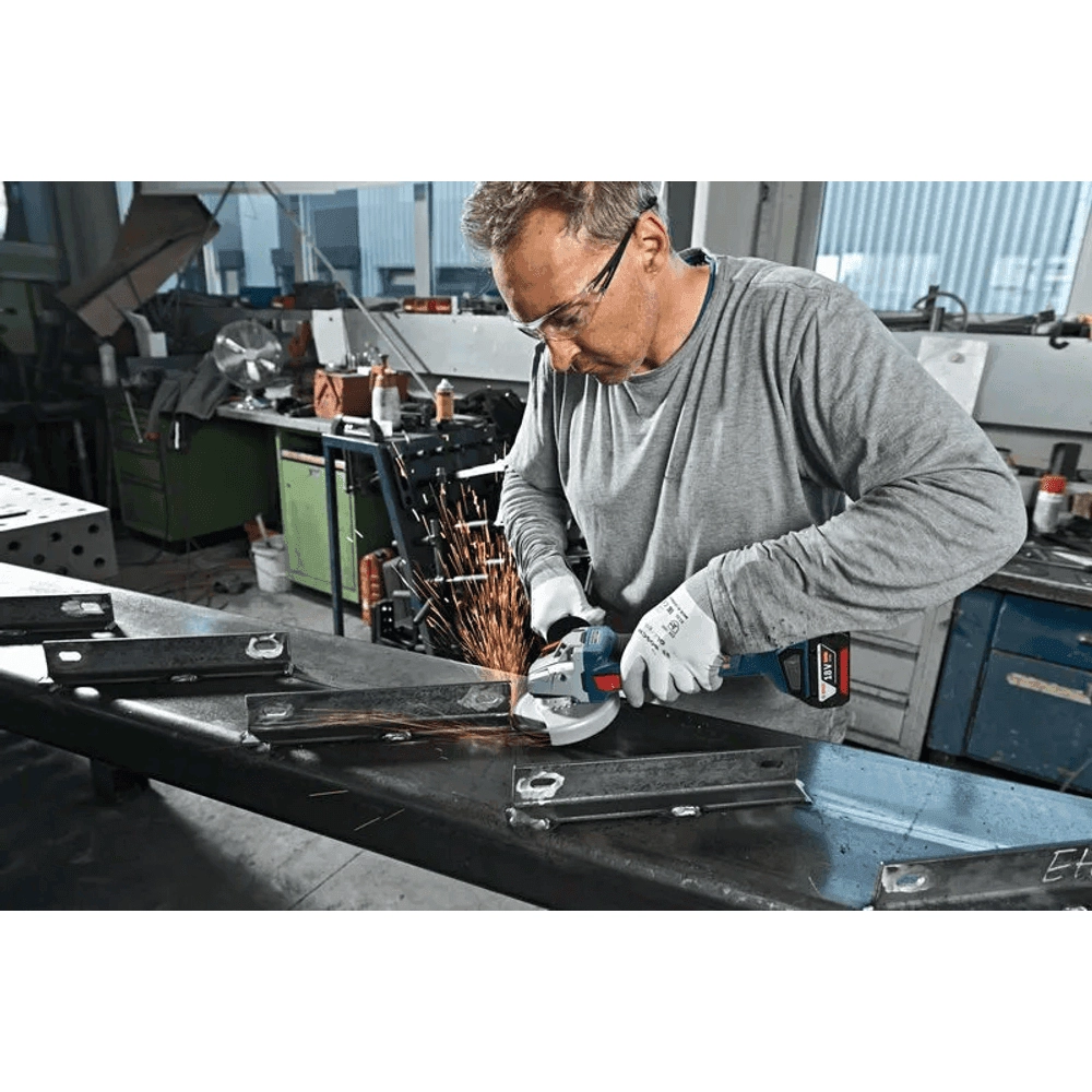 Bosch Angle Grinders GWS 18V-10 125 Thumbnail 4