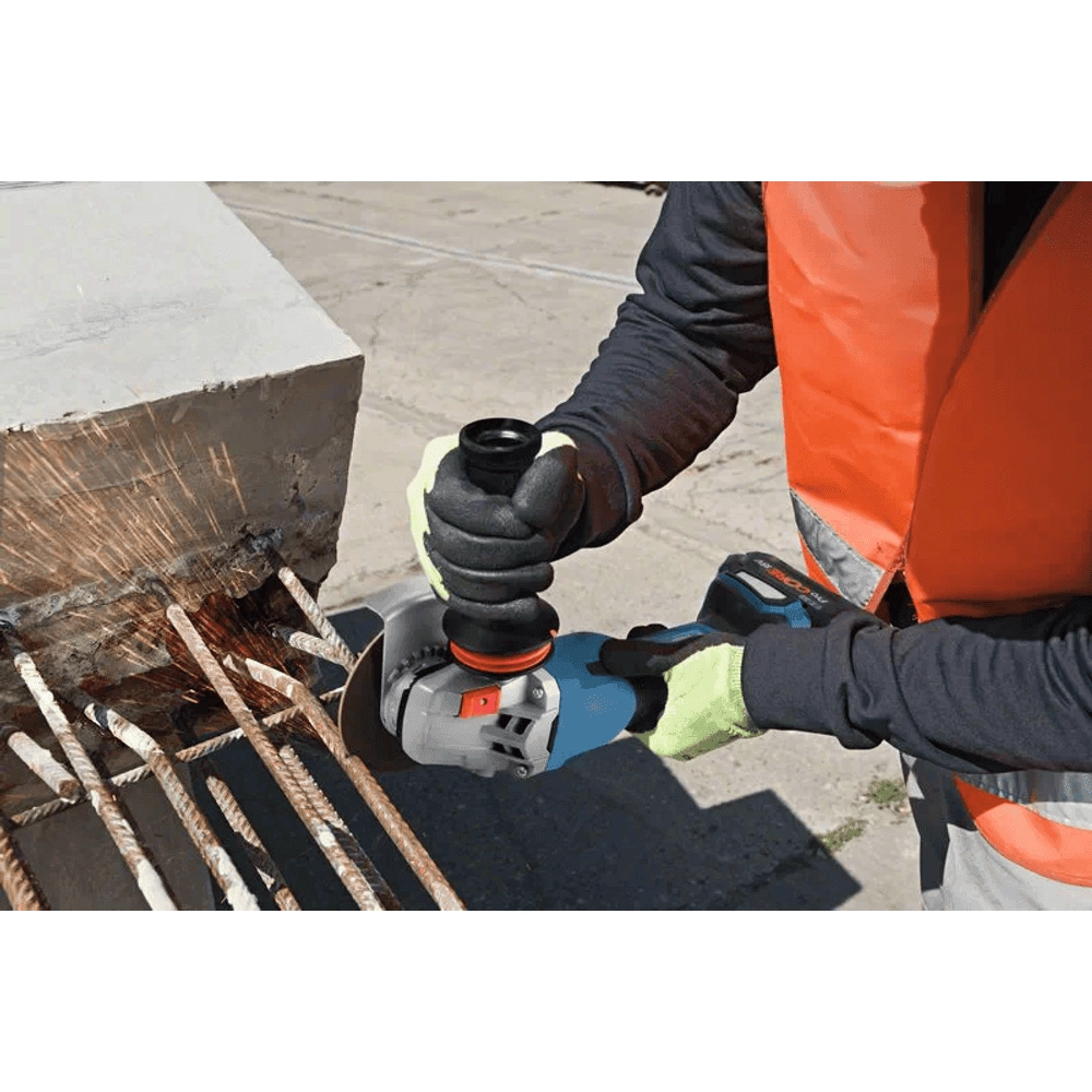 Bosch Angle Grinders GWS 18V-15 C 125 Thumbnail 2