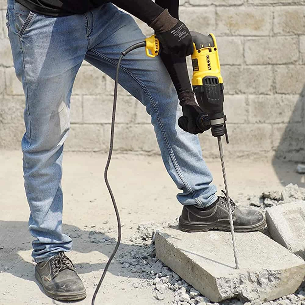 Dewalt Rotary Hammers D25143K-B4 Thumbnail 3