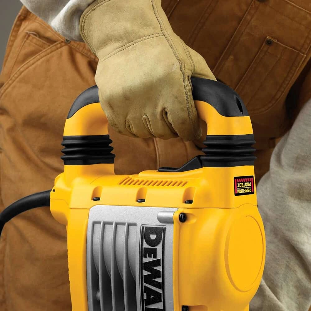 Dewalt Chipping And Demolition Hammers D25901K-B4 Thumbnail 3