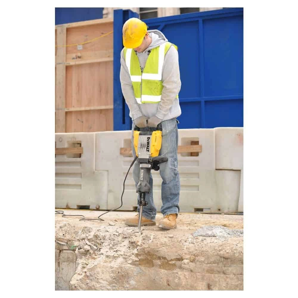 Dewalt Chipping And Demolition Hammers D25961K-GB Thumbnail 4