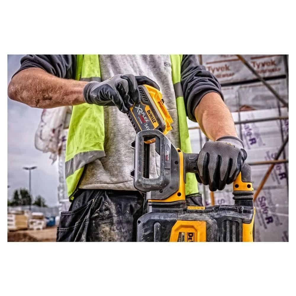 Dewalt Cordless Batteries DCB548-XJ Thumbnail 5
