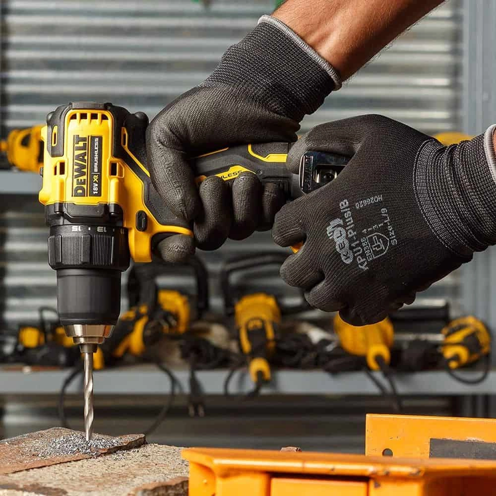Dewalt Drill Drivers DCD708S2T-GB Thumbnail 4