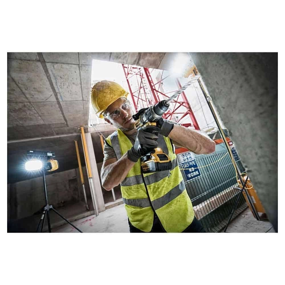 Dewalt Hammer Drills DCD996P2-B5 Thumbnail 3
