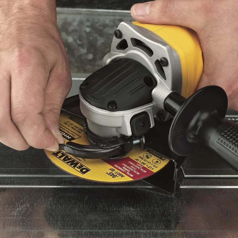 Dewalt Angle Grinders DCG412M2-GB Thumbnail 3