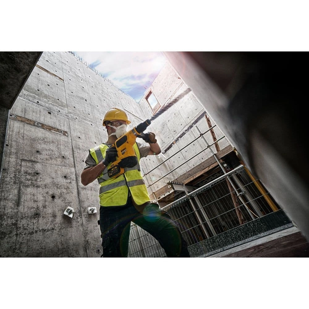 Dewalt Rotary Hammers DCH481X2-GB Thumbnail 3