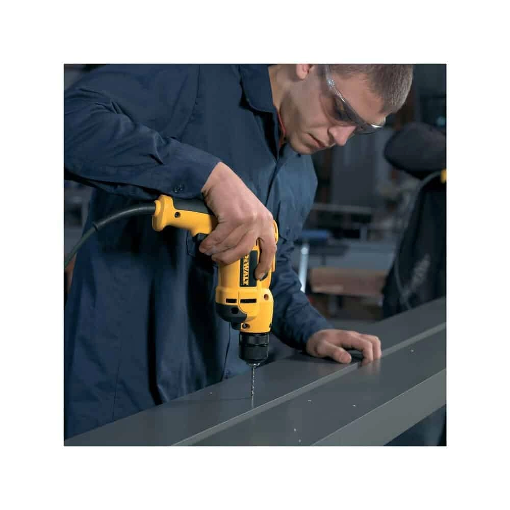 Dewalt Rotary Drills DWD112-QS Thumbnail 2