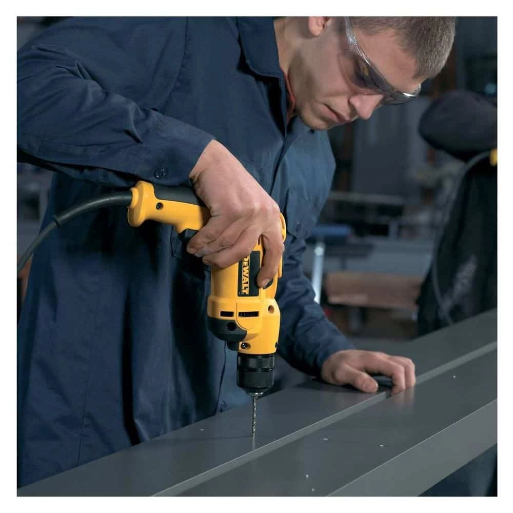 Dewalt Rotary Drills DWD112S-B5 Thumbnail 3