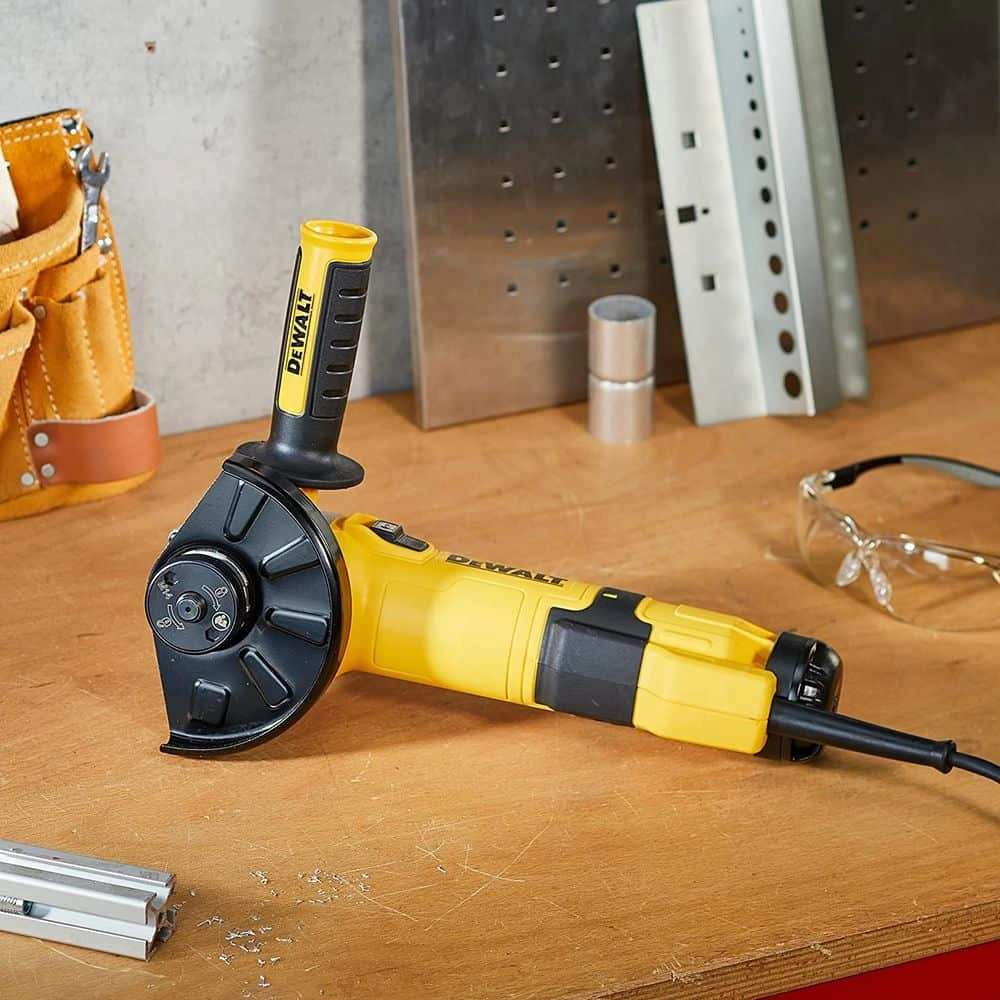 Dewalt Angle Grinders DWE4257-QS Thumbnail 4