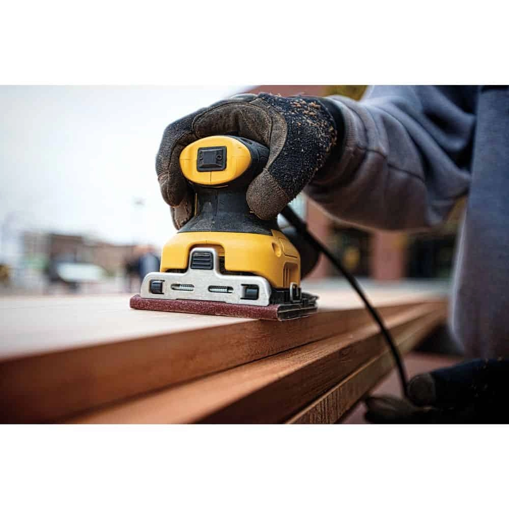Dewalt Sanders DWE6411-QS Thumbnail 4