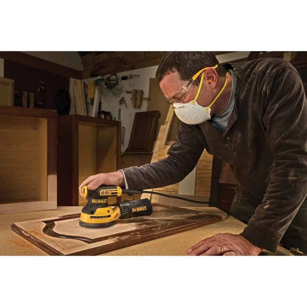 Dewalt Sanders DWE6423-QS Thumbnail 3