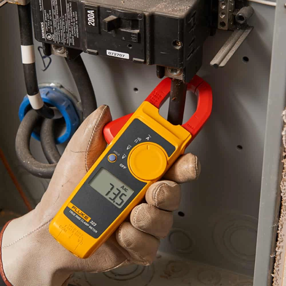 Fluke Clamp Meters 323 Thumbnail 2