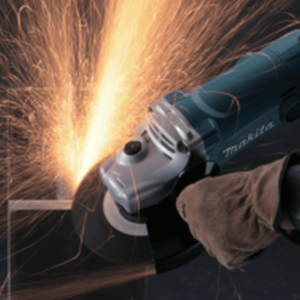 Makita Angle Grinders GA7050 Thumbnail 1